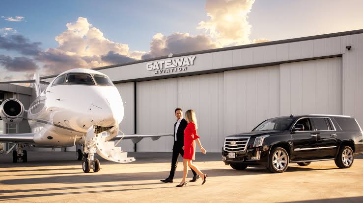 Gateway Aviation Services chauffeur & car service at Phoenix-Mesa Gateway Airport (IWA / AZA)