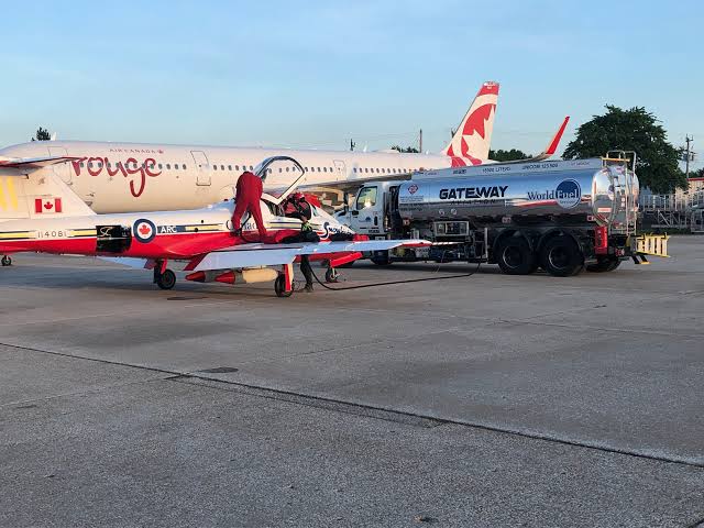 Gateway Aviation Services chauffeur & car service at Phoenix-Mesa Gateway Airport (IWA / AZA)