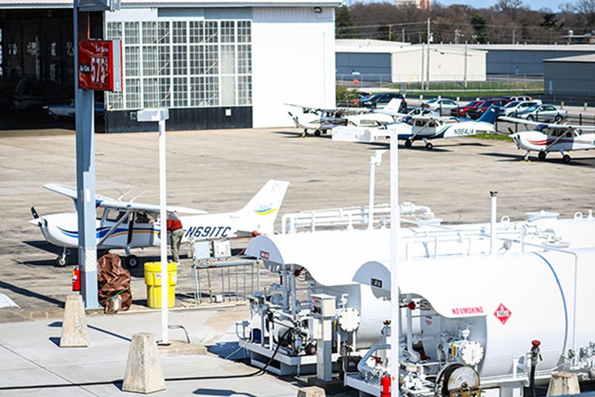 Wiseman Aviation chauffeur & car service at Flagstaff Pulliam Airport (FLG)